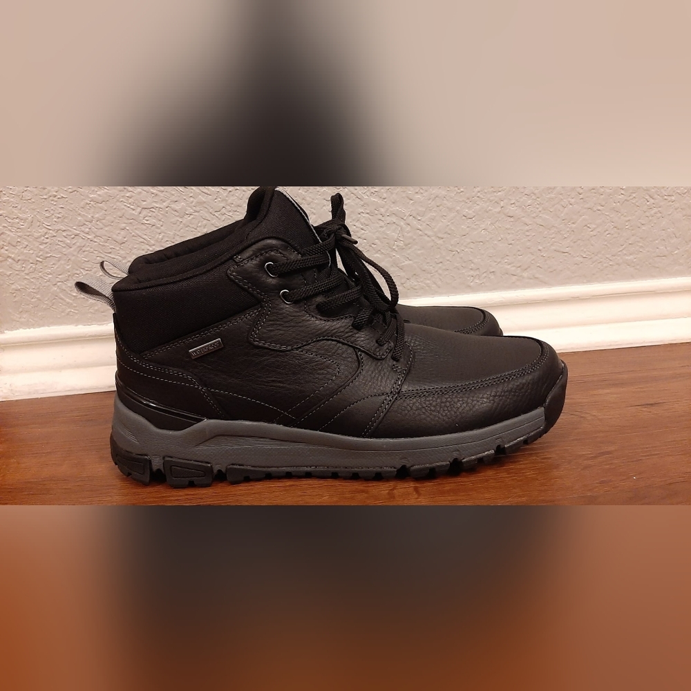 Dunham Glastonbury Size 11 NEW Boots Black